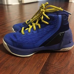 Under Armour High-tops Basketball Shoes